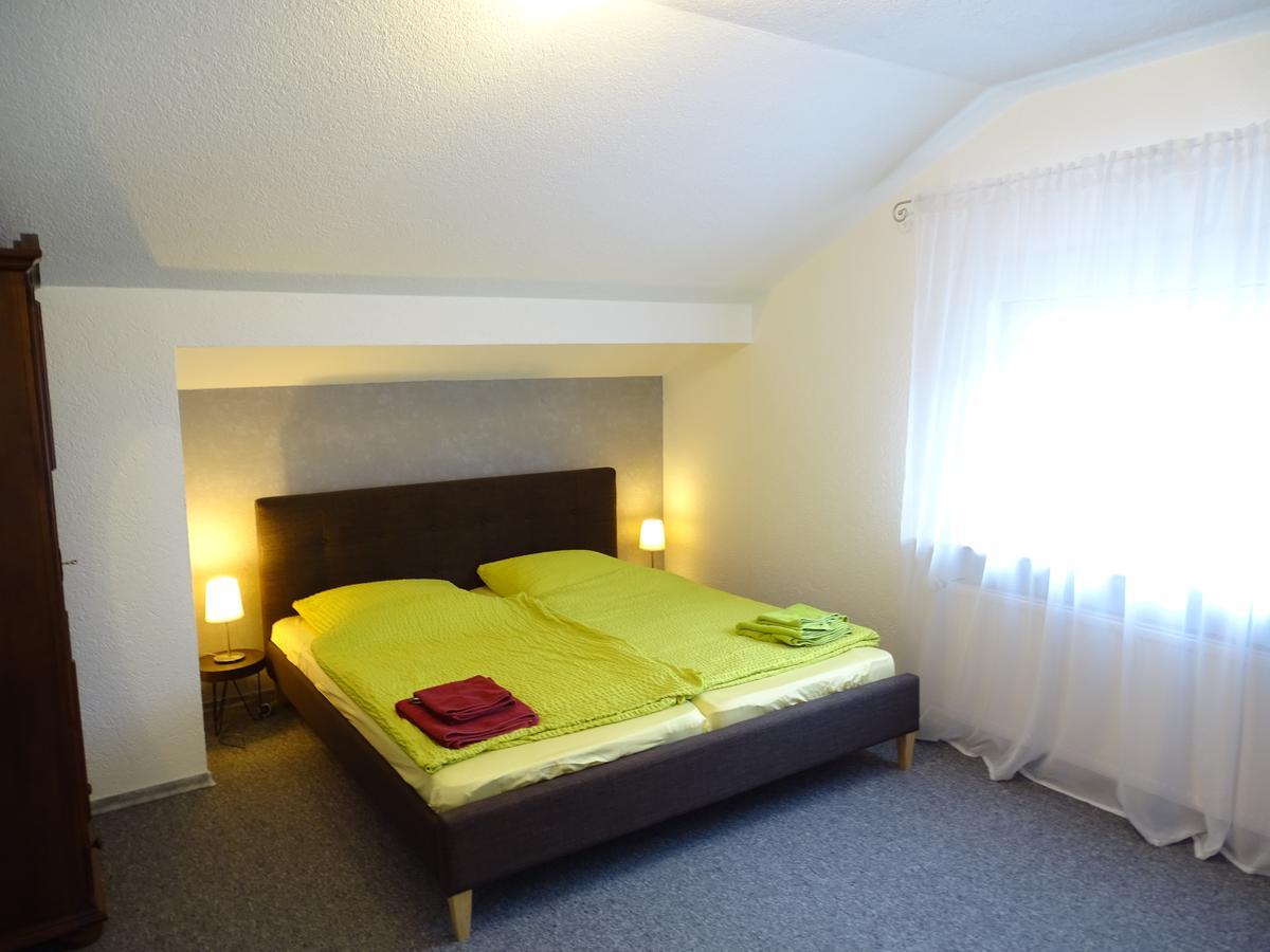 Apartmenthaus "Zum Lowen" Heidelberg - Ziegelhausen Kültér fotó